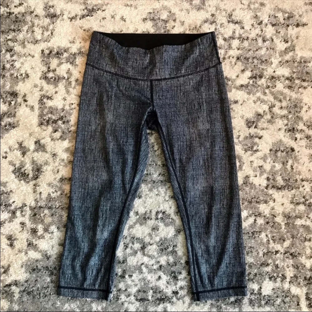 Lululemon Align Crop Capri Leggings
